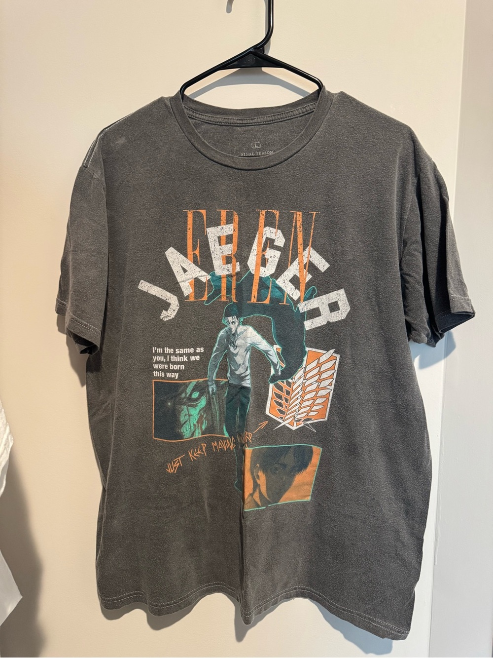 Attack on Titan Men’s Graphic T-Shirt
